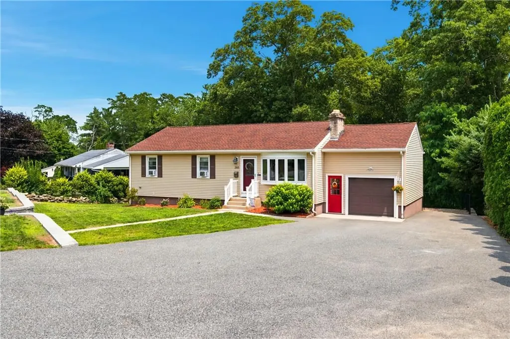 265 Old County Road Smithfield RI 02917