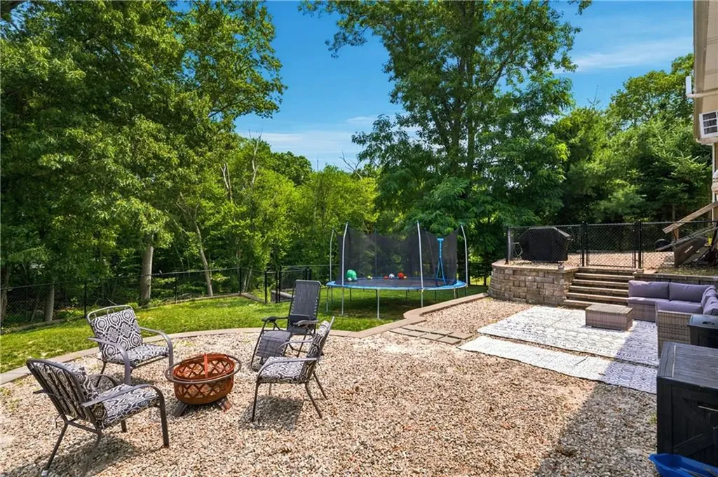 265 Old County Road Smithfield RI 02917