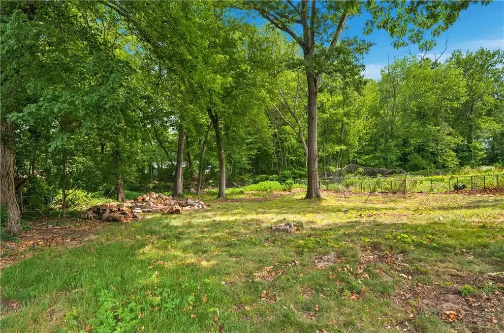265 Old County Road Smithfield RI 02917