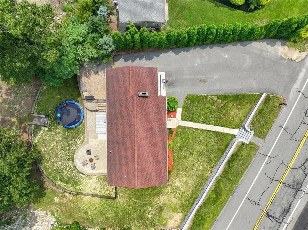 265 Old County Road Smithfield RI 02917