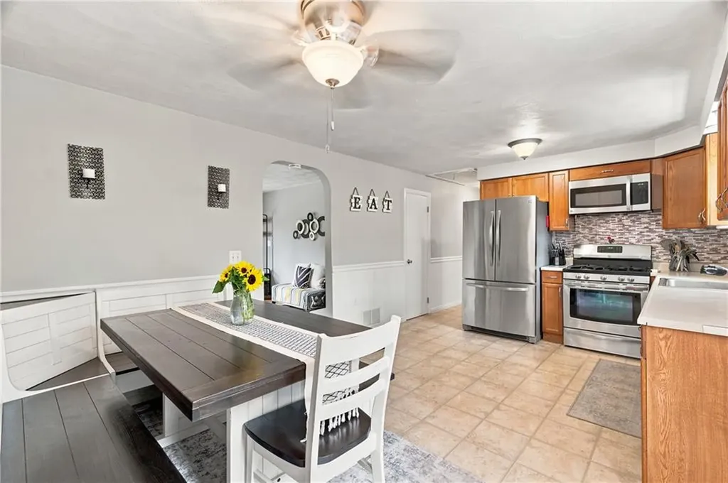 265 Old County Road Smithfield RI 02917