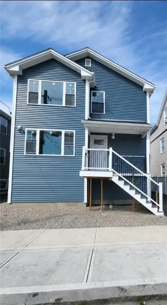 729 Potters Avenue Providence RI 02907