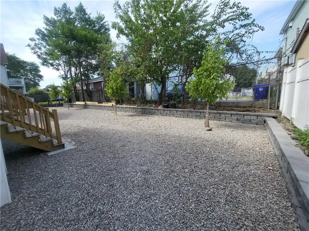 729 Potters Avenue Providence RI 02907