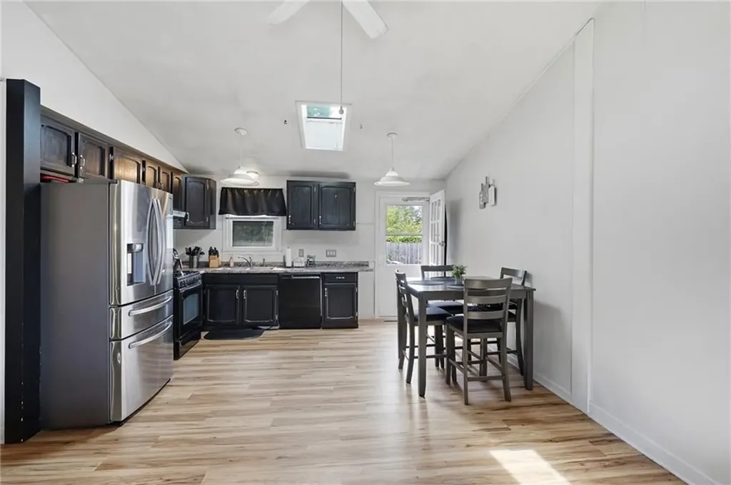 25 Oakridge Court Warwick RI 02886