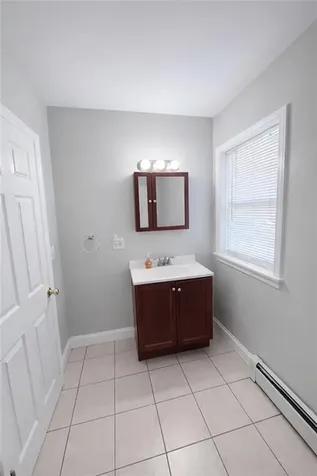 215 State Street Bristol RI 02809