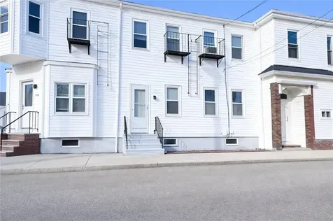 215 State Street Bristol RI 02809