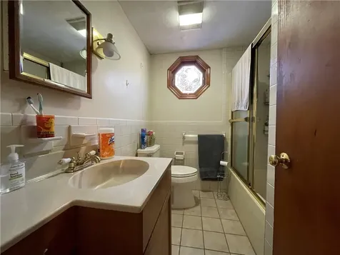 66 Sherry Avenue Bristol RI 02809