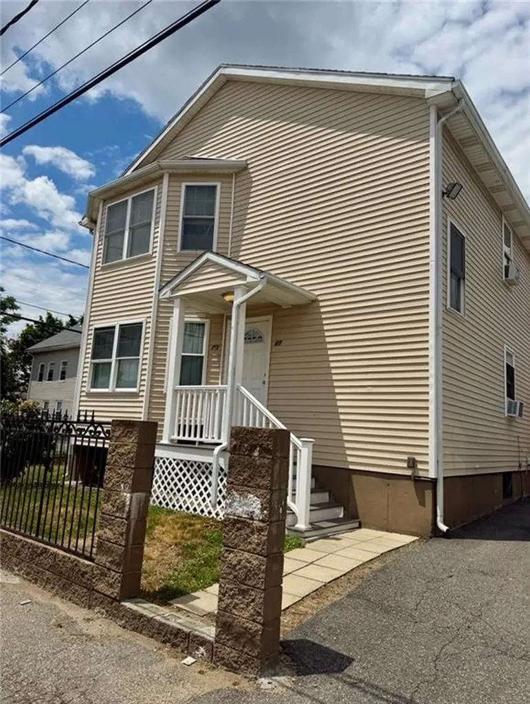 25 Noyes Avenue Providence RI 02907