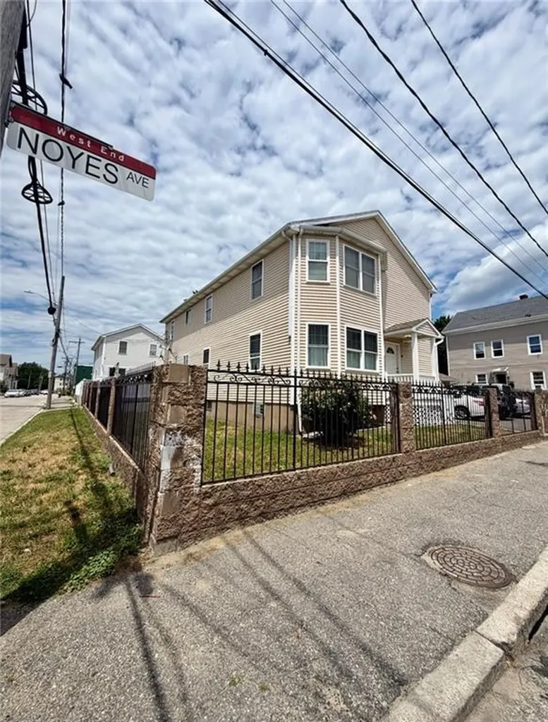 25 Noyes Avenue Providence RI 02907