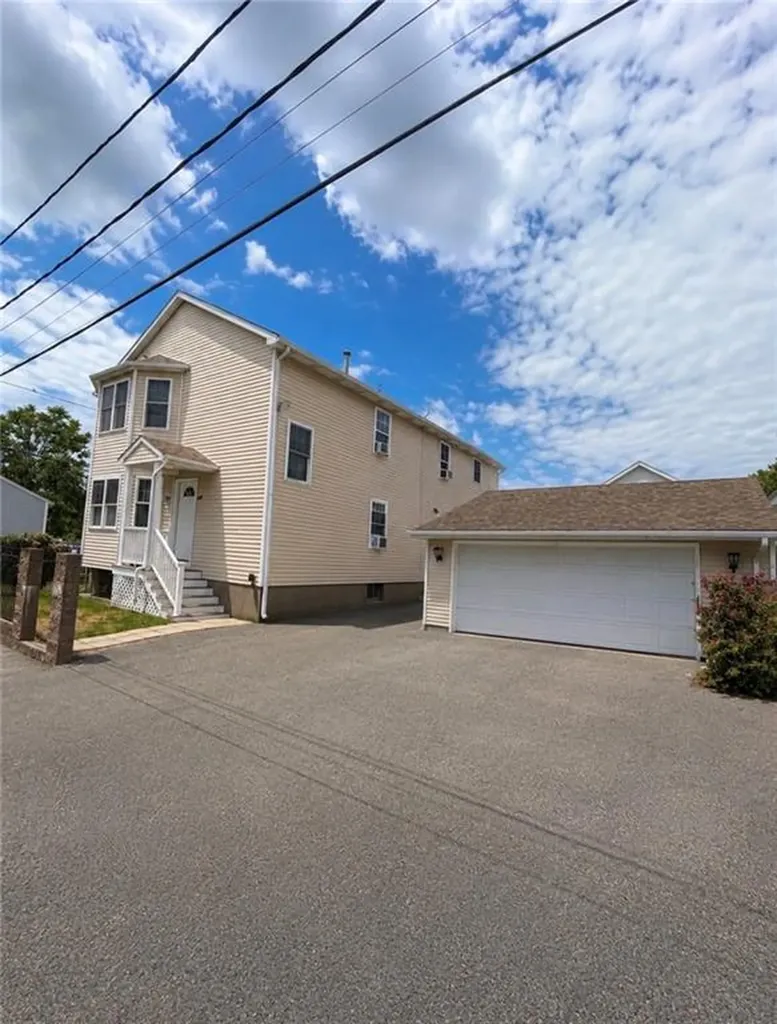 25 Noyes Avenue Providence RI 02907