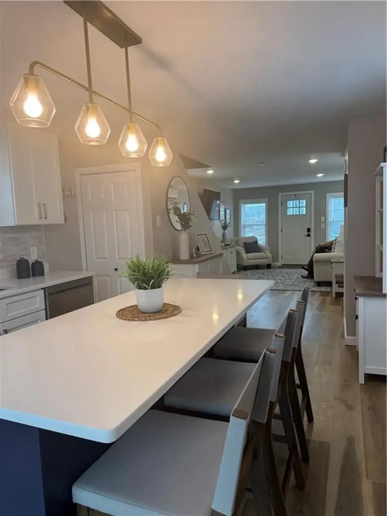 230 Cedar Avenue Portsmouth RI 02871