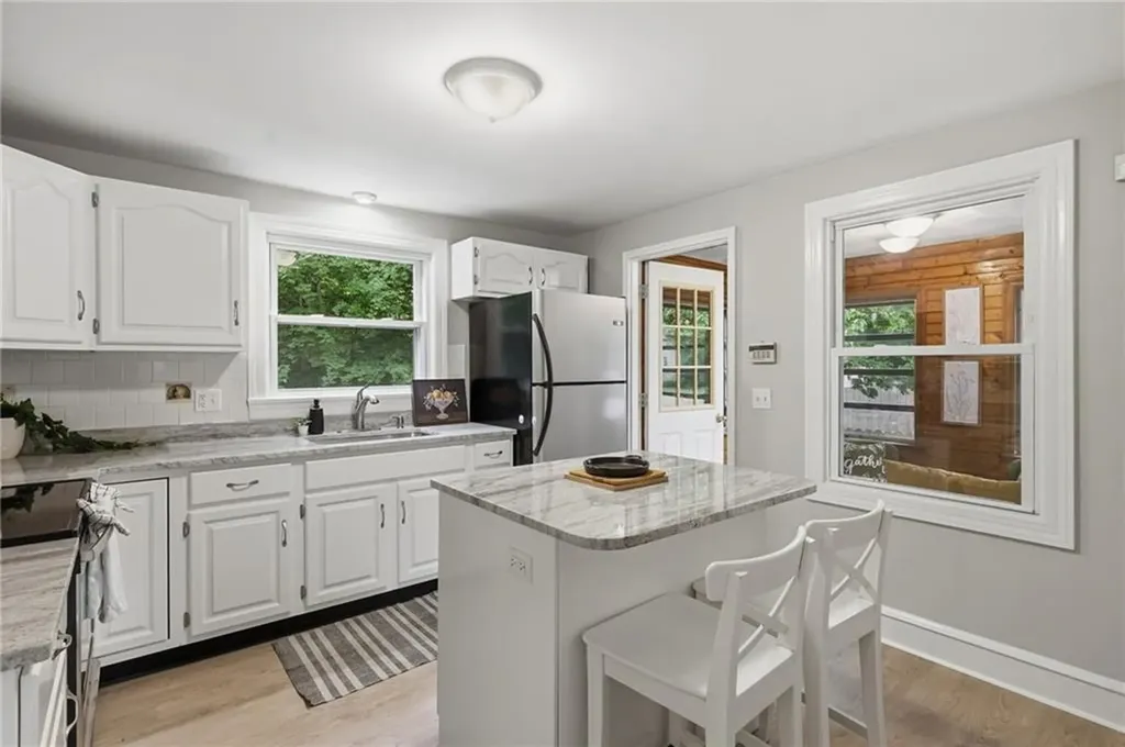 53 Benoit Street Coventry RI 02816