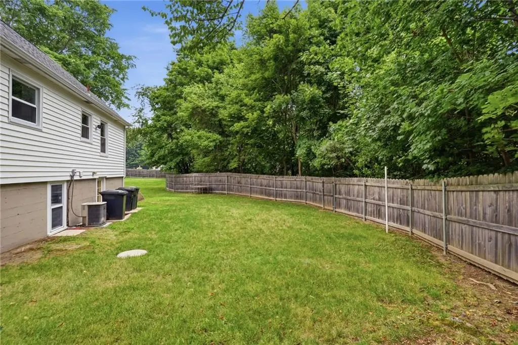 53 Benoit Street Coventry RI 02816