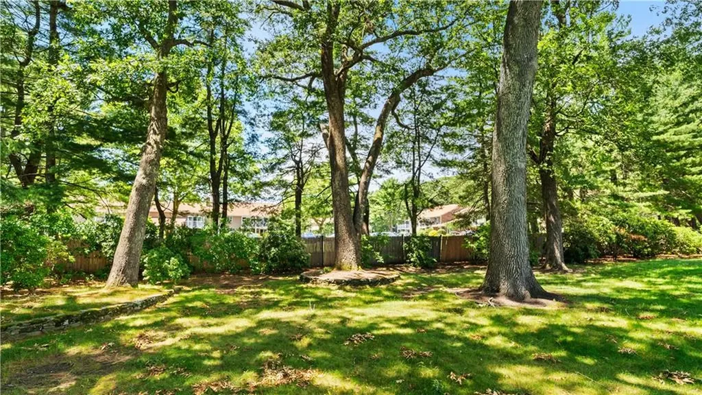 32 Short Road North Kingstown RI 02852