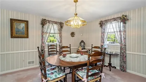 32 Short Road North Kingstown RI 02852