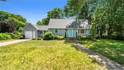 32 Short Road North Kingstown RI 02852