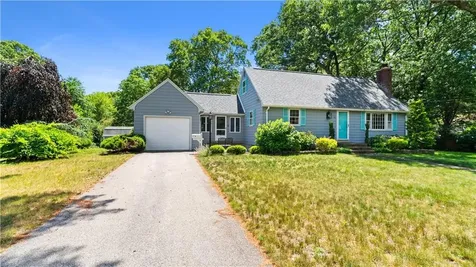 32 Short Road North Kingstown RI 02852