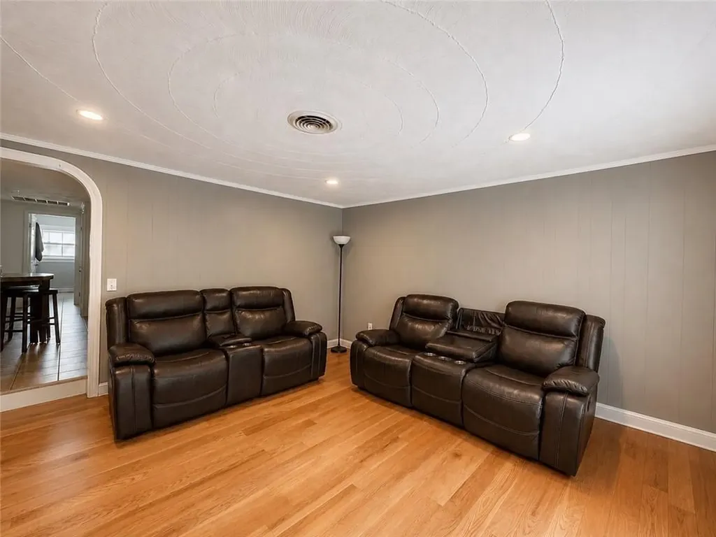 31 Foster Street Pawtucket RI 02861