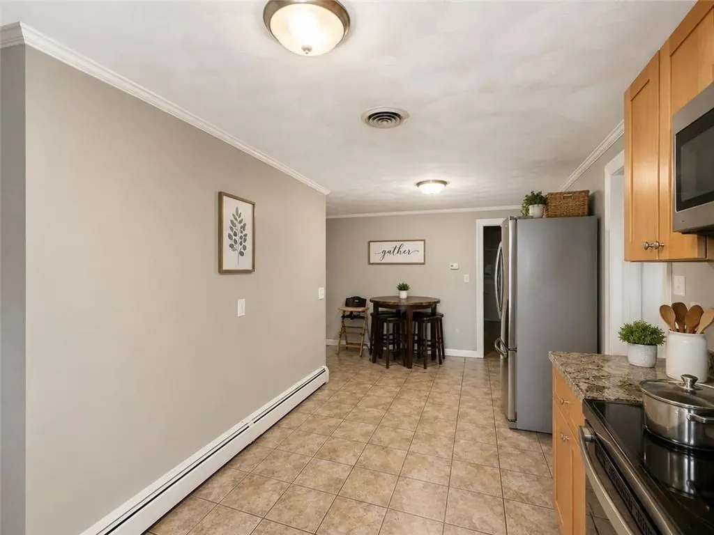 31 Foster Street Pawtucket RI 02861
