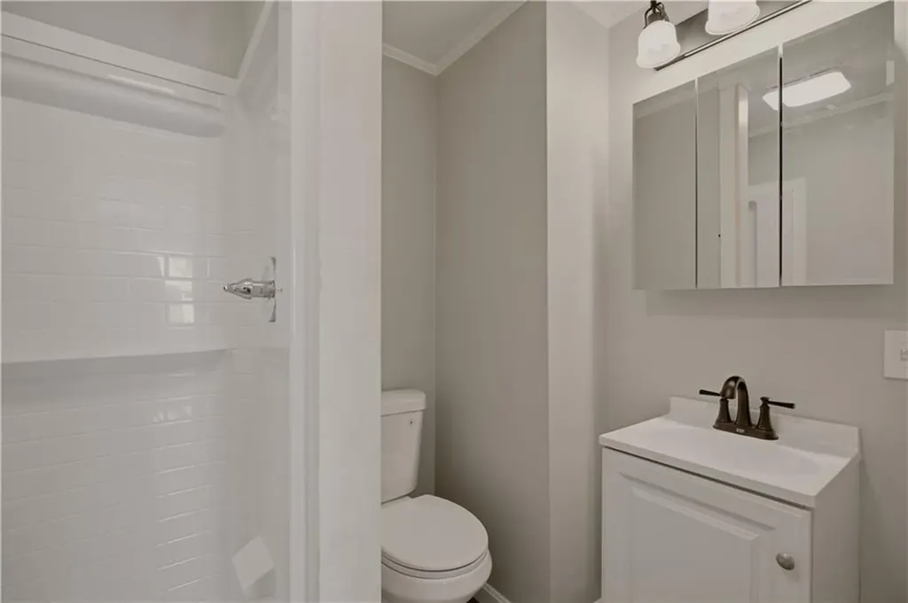 49 Dexter Street Portsmouth RI 02871