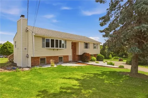 49 Dexter Street Portsmouth RI 02871