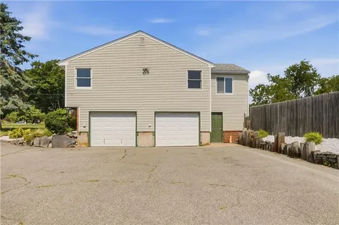 49 Dexter Street Portsmouth RI 02871