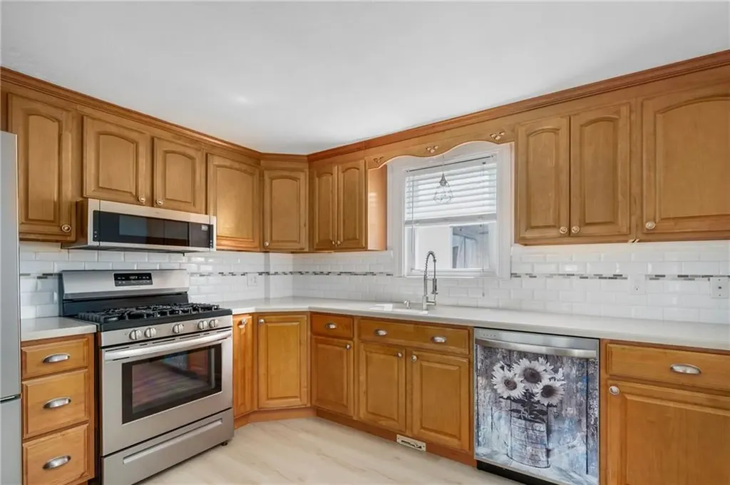 45 Burnett Street Johnston RI 02919