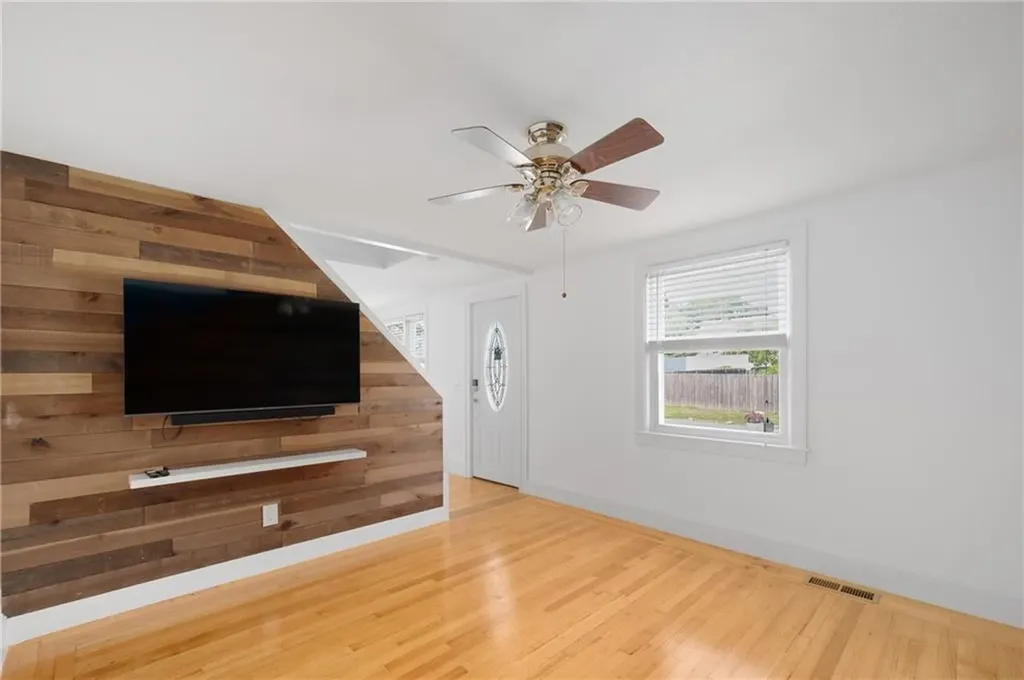 45 Burnett Street Johnston RI 02919