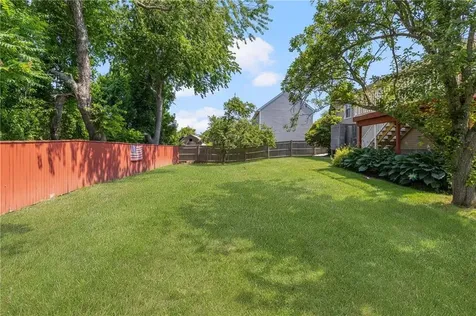 30 Lock Lane Portsmouth RI 02871