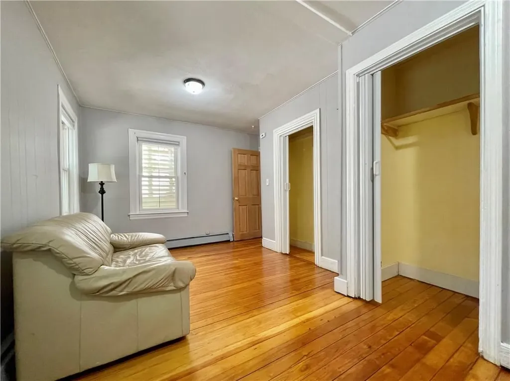 42 44 East Transit Street Providence RI 02906