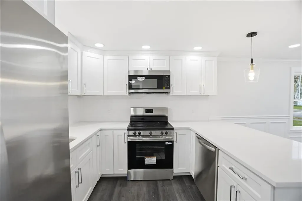 45 Metropolitian Park Drive East Providence RI 02915