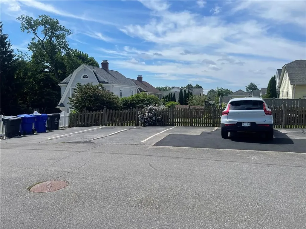 22 Sheffield Avenue North Providence RI 02911