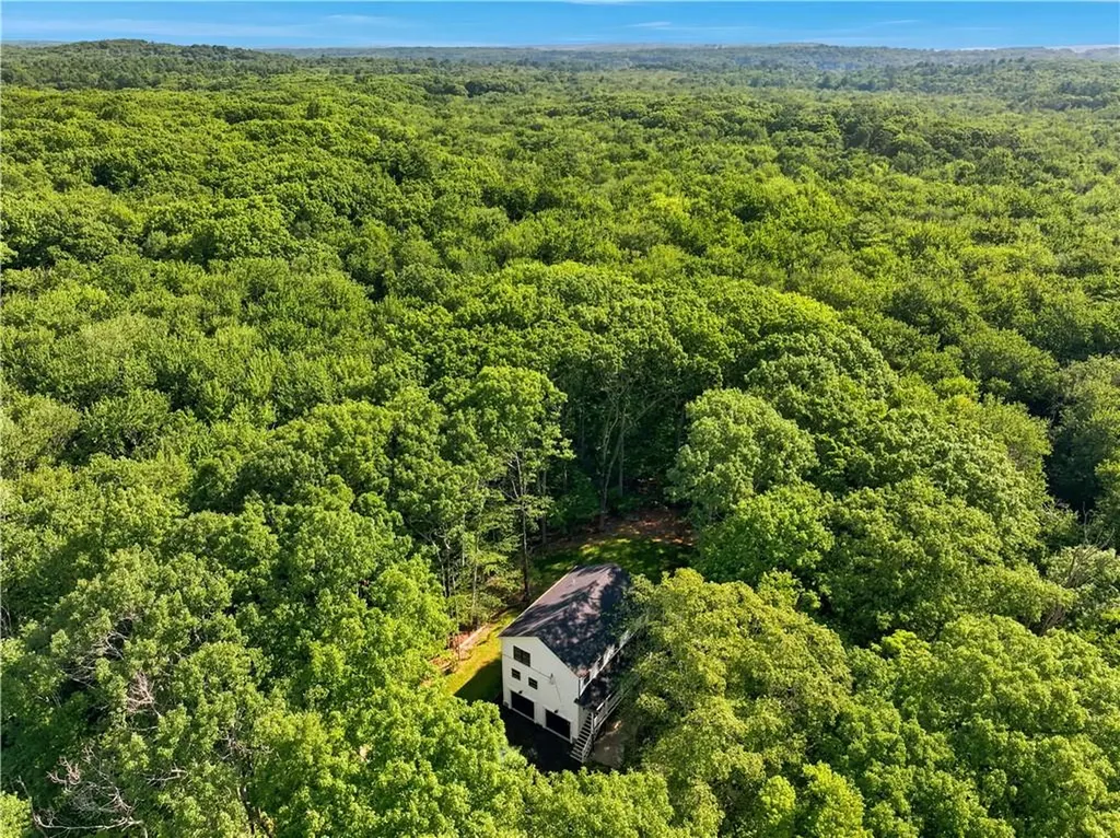 172 Pine Swamp Road Cumberland RI 02864