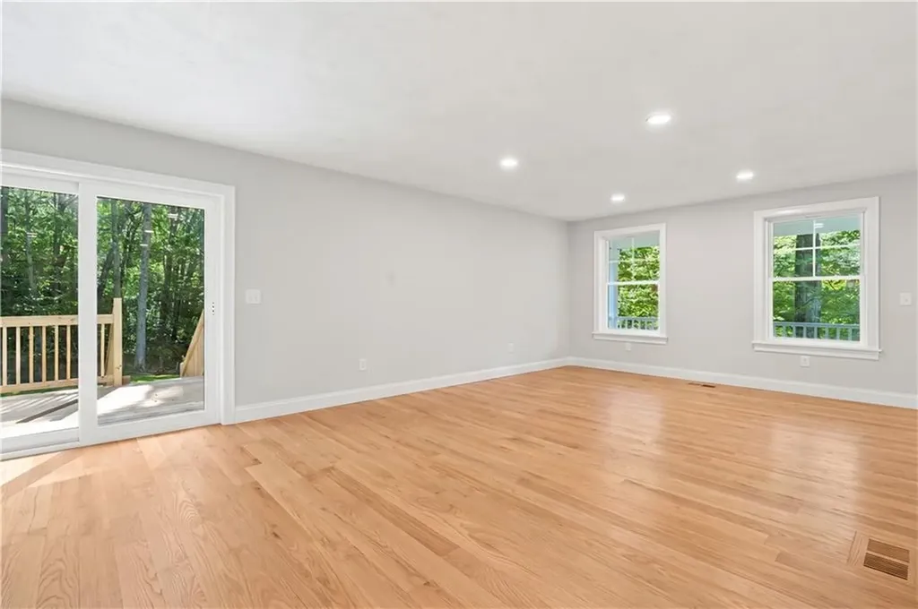 172 Pine Swamp Road Cumberland RI 02864