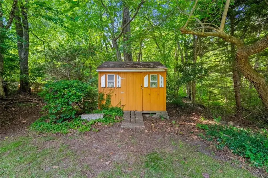 501 Steere Farm Road Burrillville RI 02830