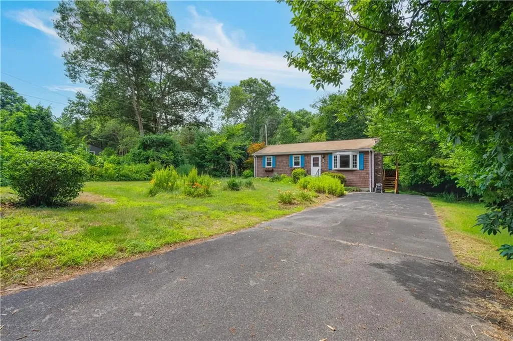 501 Steere Farm Road Burrillville RI 02830