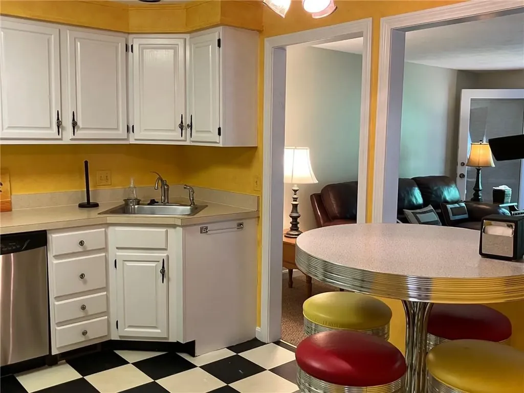 154 Bear Hill Road Cumberland RI 02864