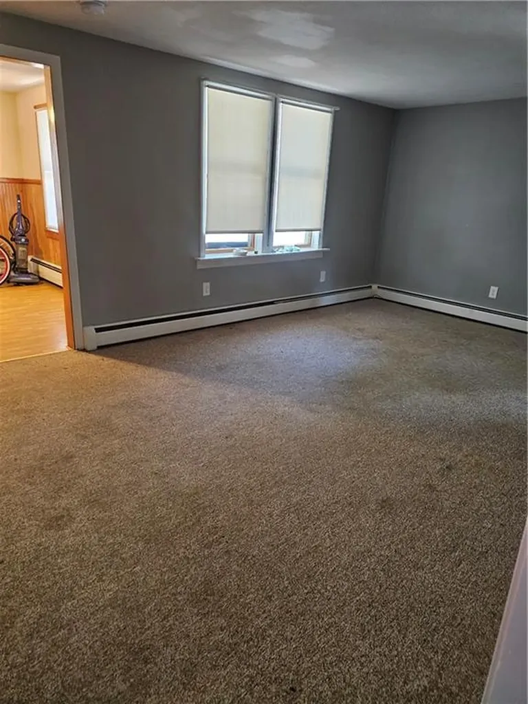 8 10 Snells Court West Warwick RI 02893