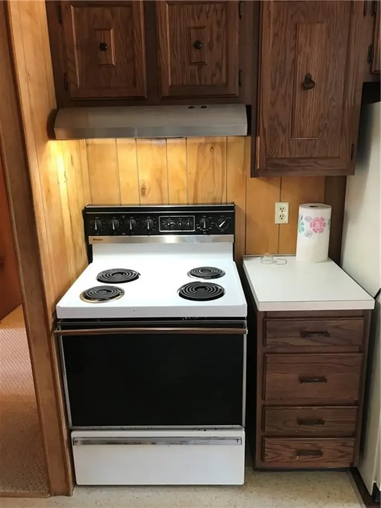 8 10 Snells Court West Warwick RI 02893