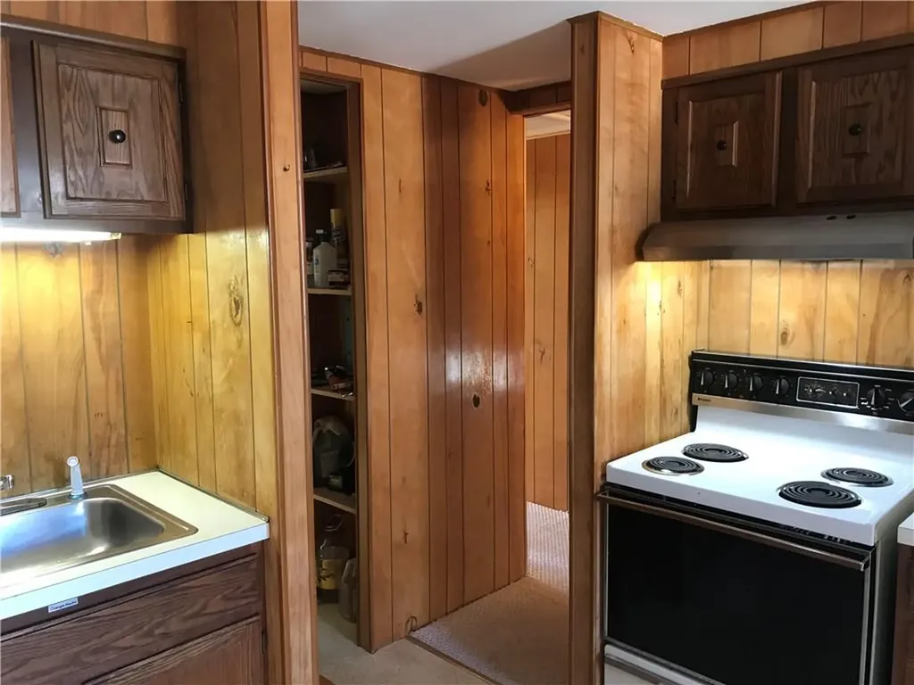 8 10 Snells Court West Warwick RI 02893