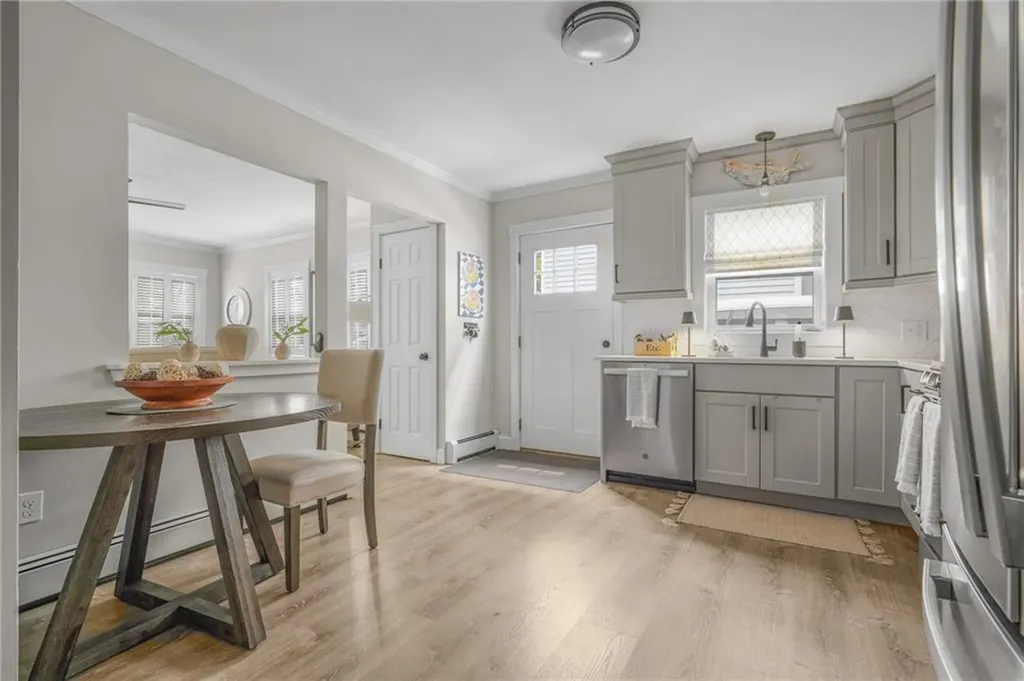 381 Wood Street Bristol RI 02809
