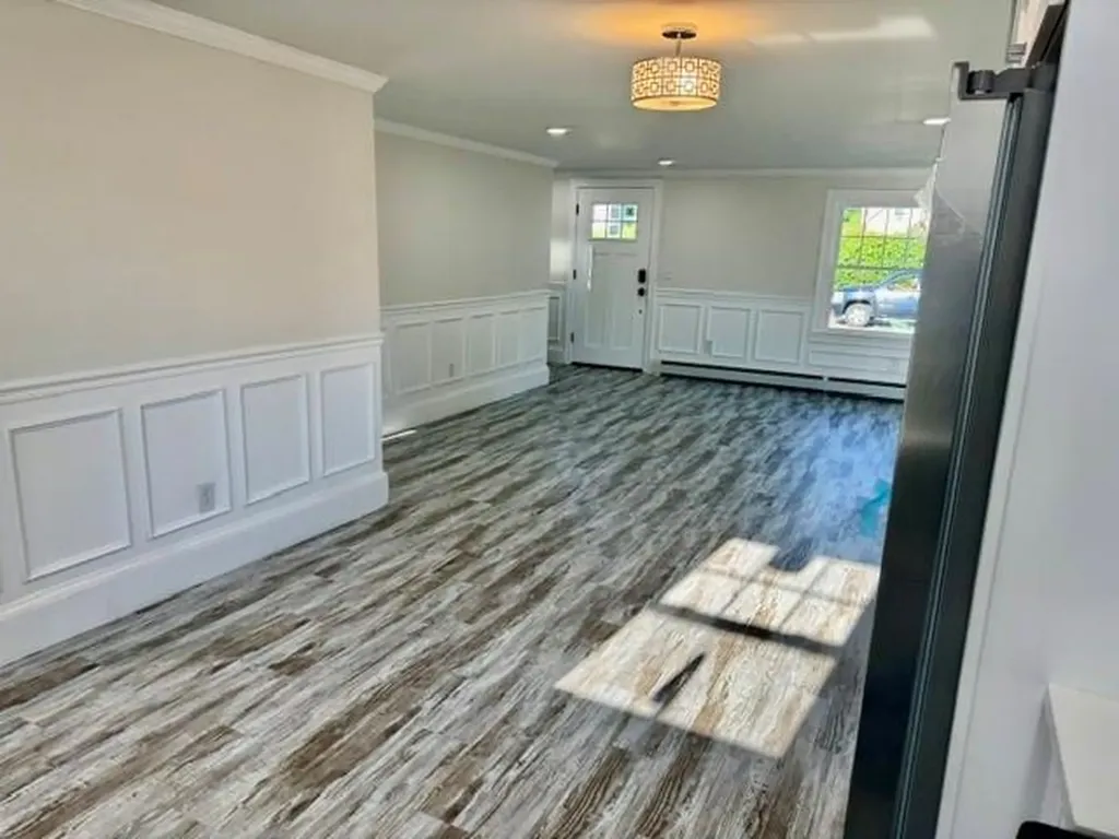49 Metropolitian Park Drive East Providence RI 02915
