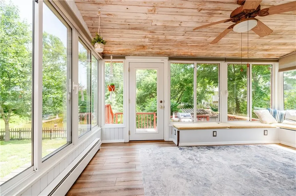 41 Mount View Avenue North Kingstown RI 02852