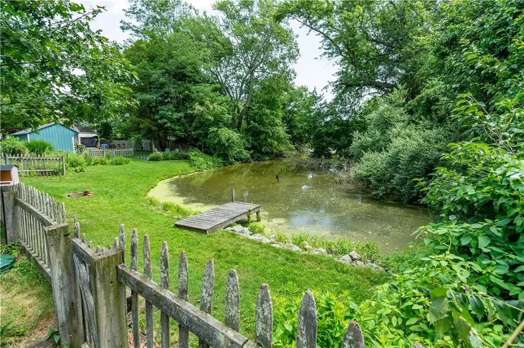 41 Mount View Avenue North Kingstown RI 02852