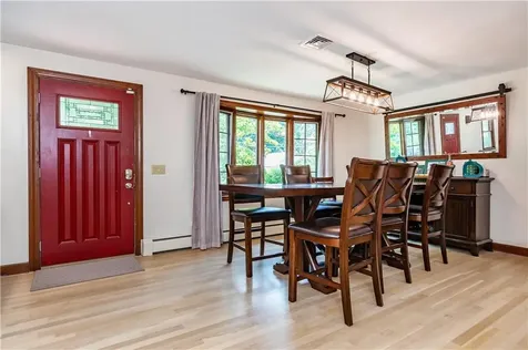41 Mount View Avenue North Kingstown RI 02852