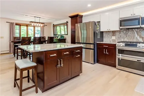 41 Mount View Avenue North Kingstown RI 02852