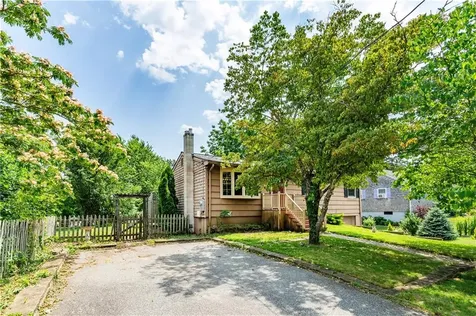 41 Mount View Avenue North Kingstown RI 02852