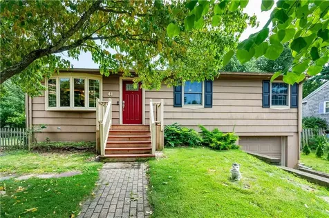 41 Mount View Avenue North Kingstown RI 02852
