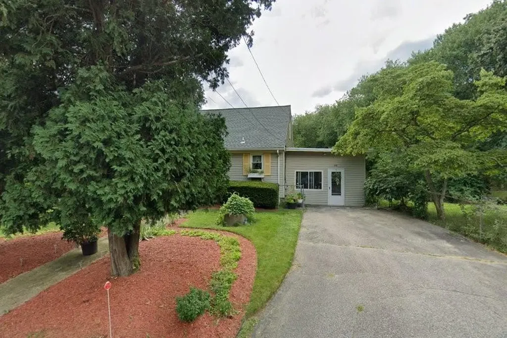 48 Colvintown Road Coventry RI 02816