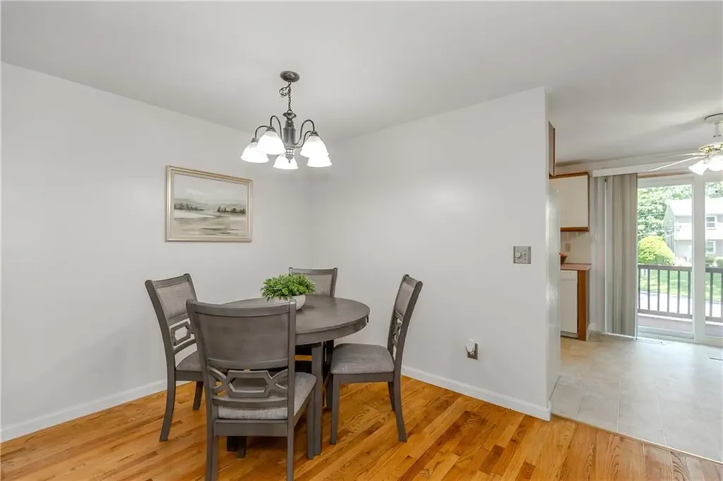 351 New London Avenue Warwick RI 02886
